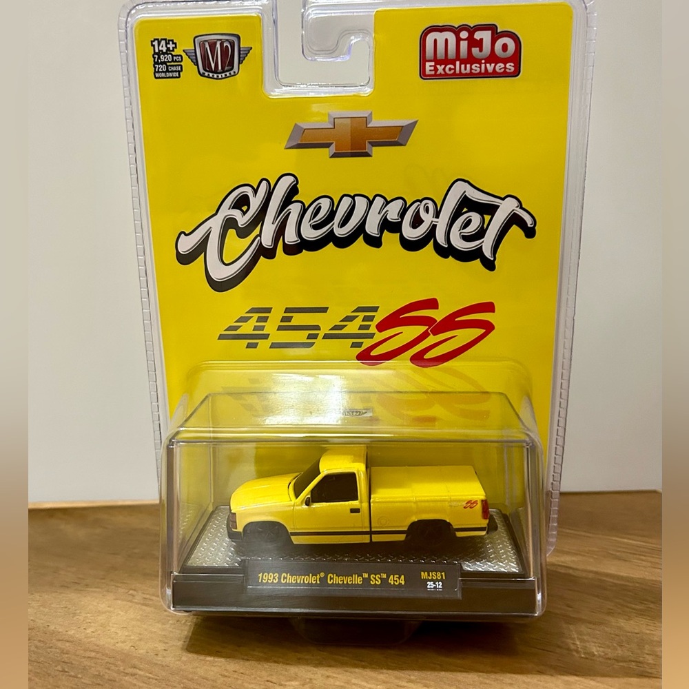 M2 Chevrolet 1993 c1500 454 SS